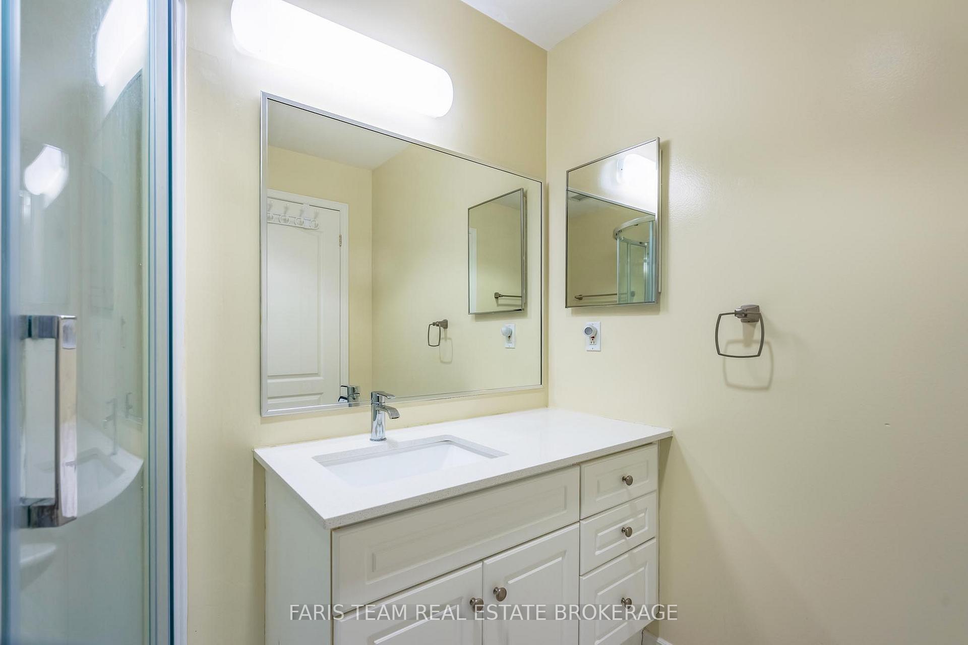 Photo 35 of Unit 82, 74 Ross Street, Barrie, Queen's Park — HOMEH
