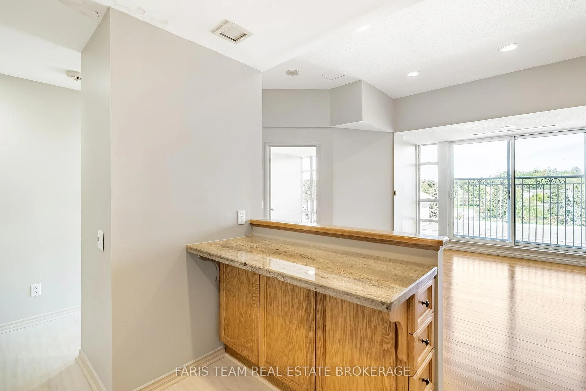 Photo 26 of Unit 82, 74 Ross Street, Barrie, Queen's Park — HOMEH