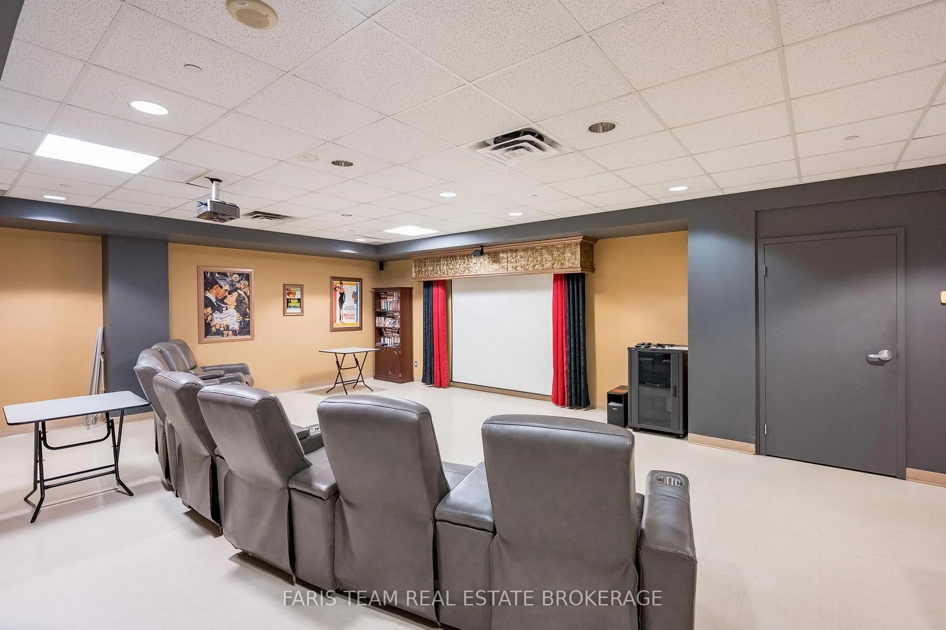 Photo 48 of Unit 82, 74 Ross Street, Barrie, Queen's Park — HOMEH