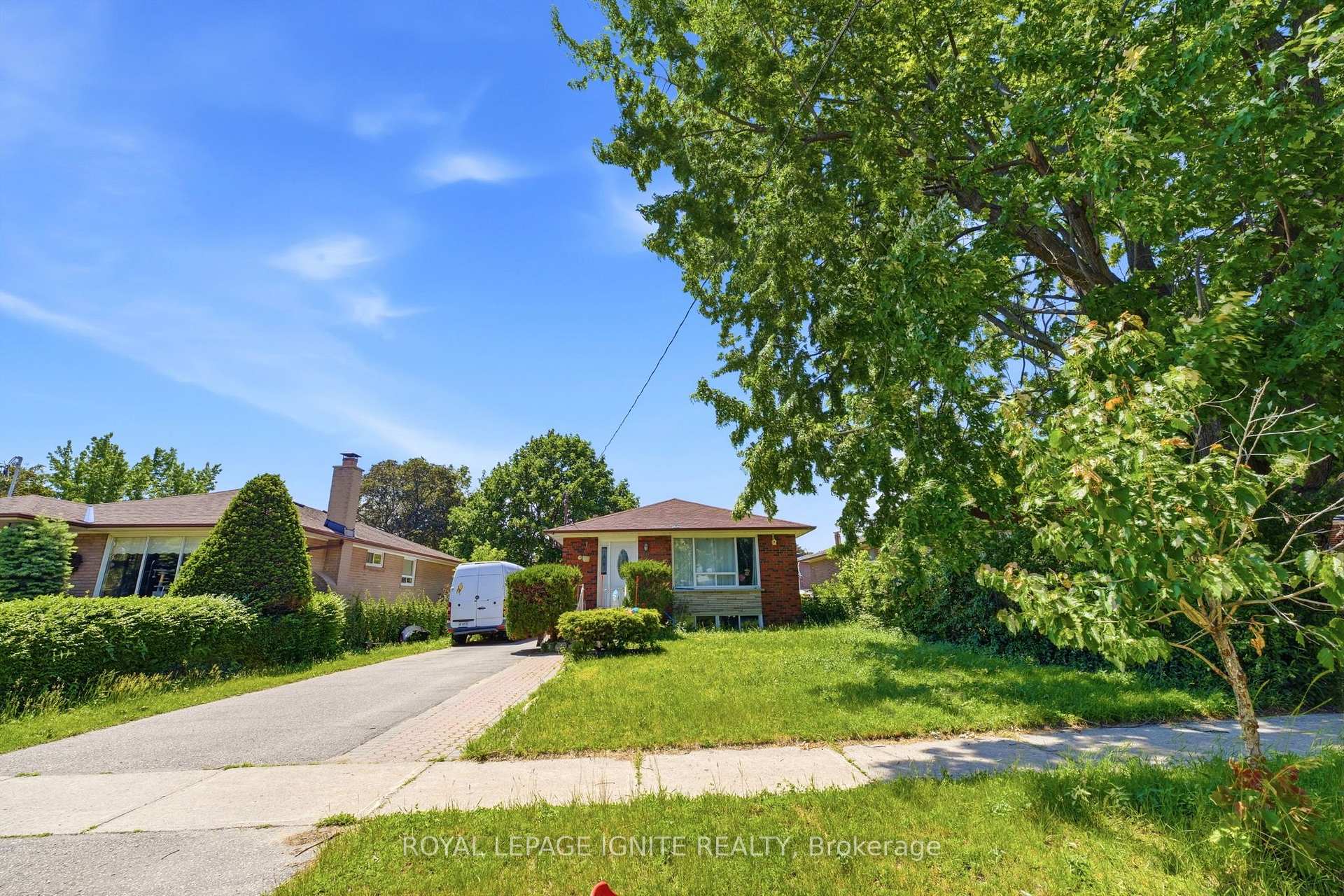 Photo 1 of Unit Bsmt, 18 Gloaming Drive, Scarborough, West Hill — HOMEH