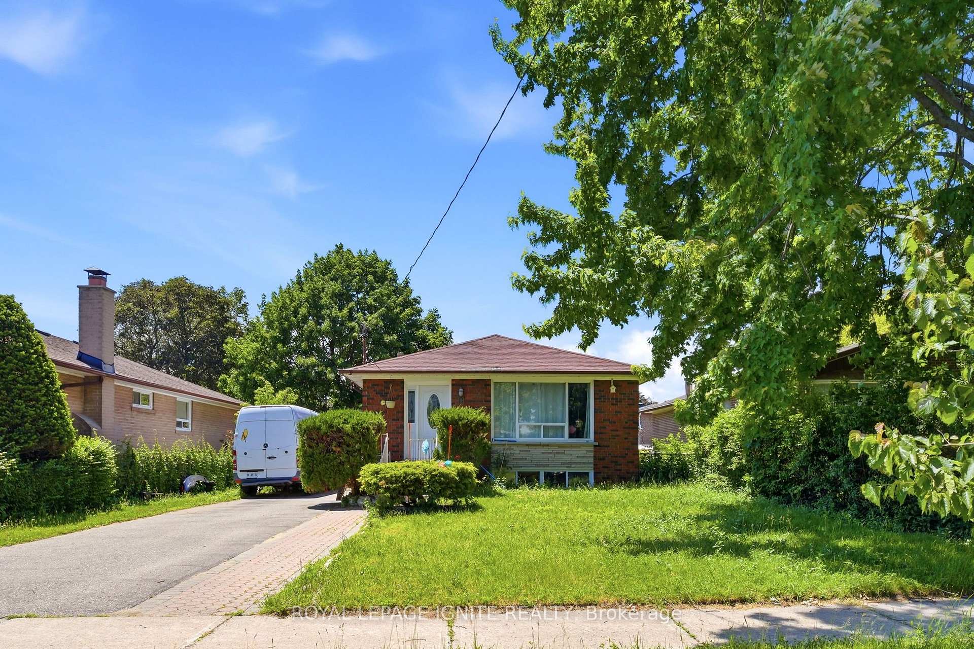 Photo 2 of Unit Bsmt, 18 Gloaming Drive, Scarborough, West Hill — HOMEH