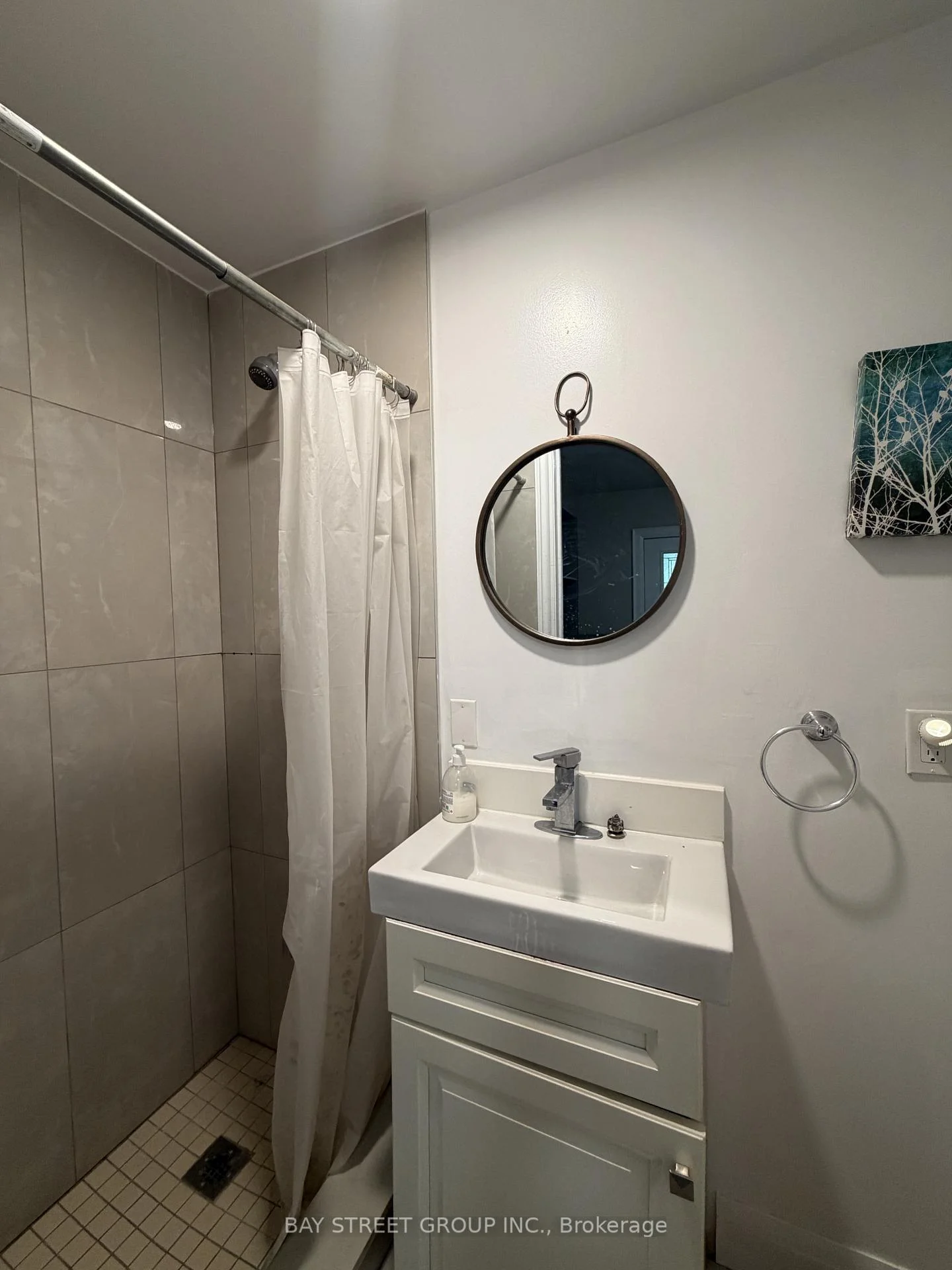 Photo 15 of Unit Main and Lower, 33 Dalton Road, Toronto, The Annex — HOMEH