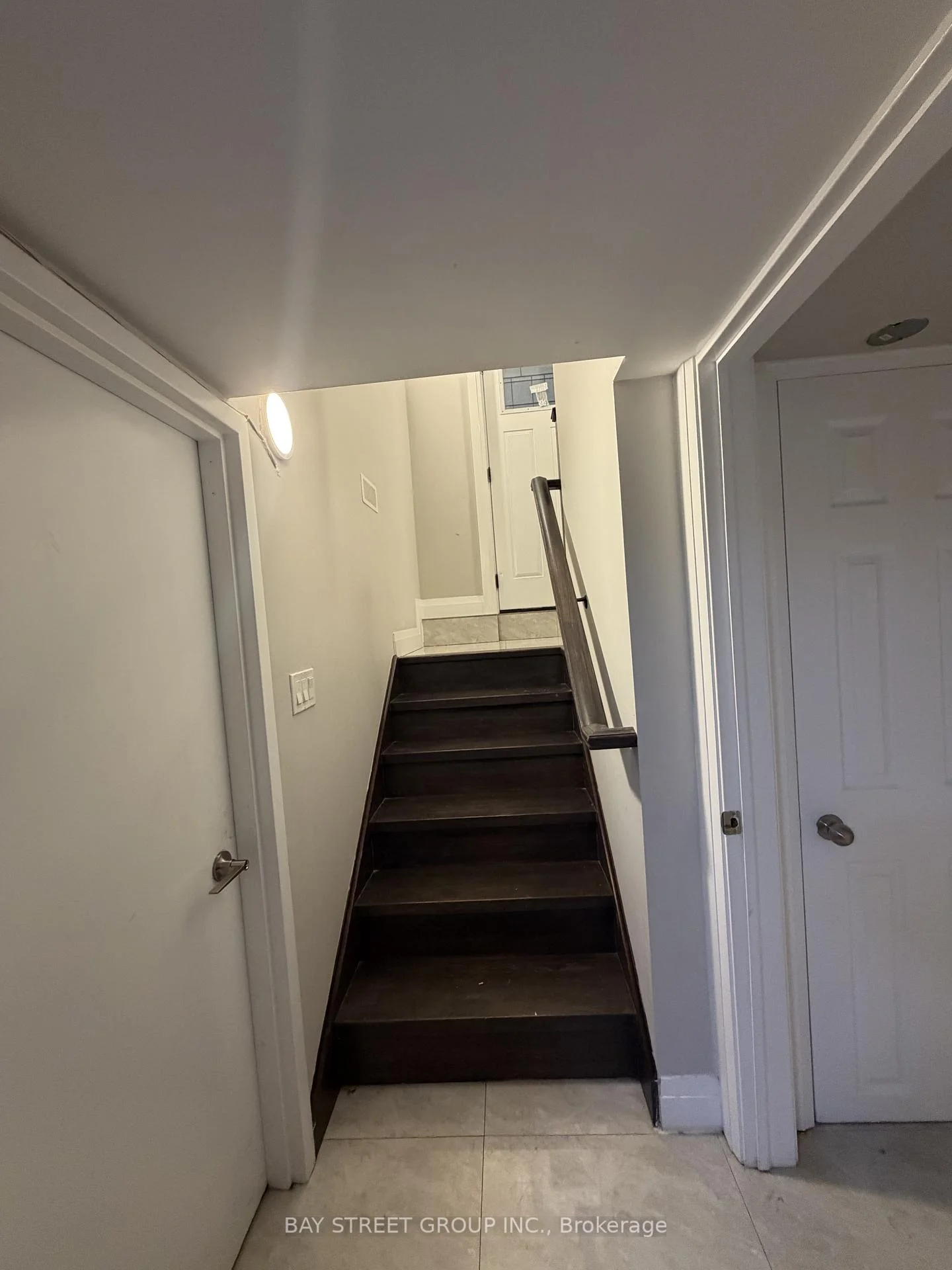 Photo 18 of Unit Main and Lower, 33 Dalton Road, Toronto, The Annex — HOMEH