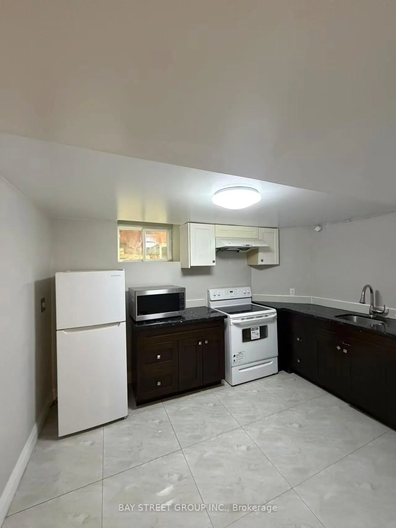 Photo 29 of Unit Main and Lower, 33 Dalton Road, Toronto, The Annex — HOMEH