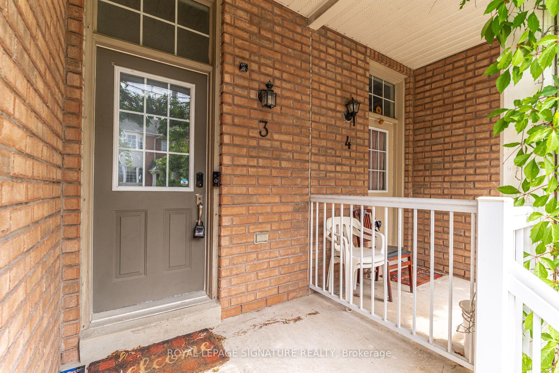 Photo 2 of 250 Richvale Drive S, Brampton, Heart Lake East — HOMEH