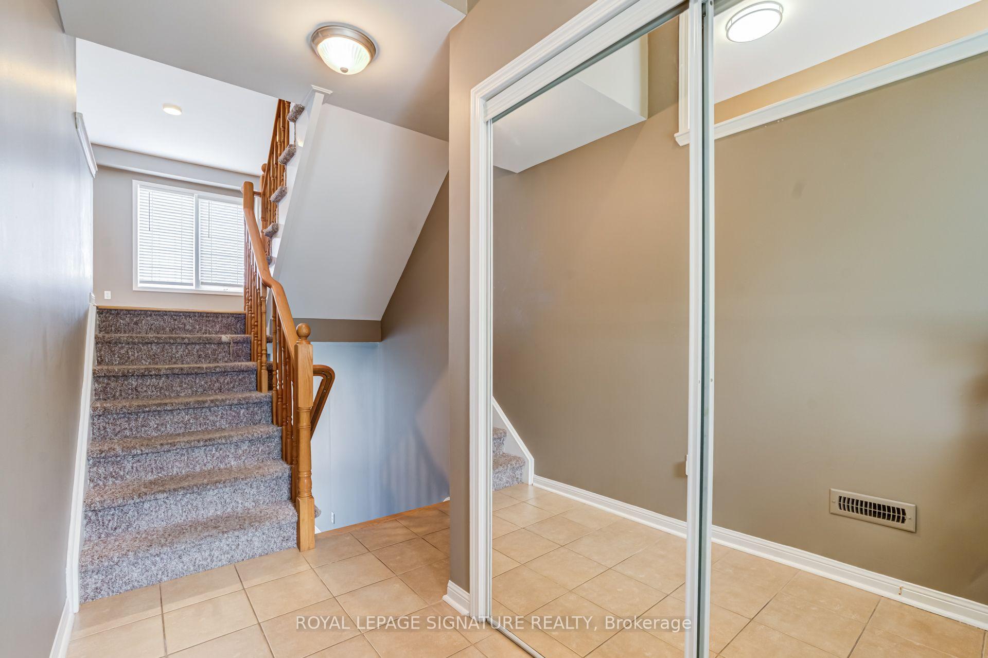 Photo 3 of 250 Richvale Drive S, Brampton, Heart Lake East — HOMEH