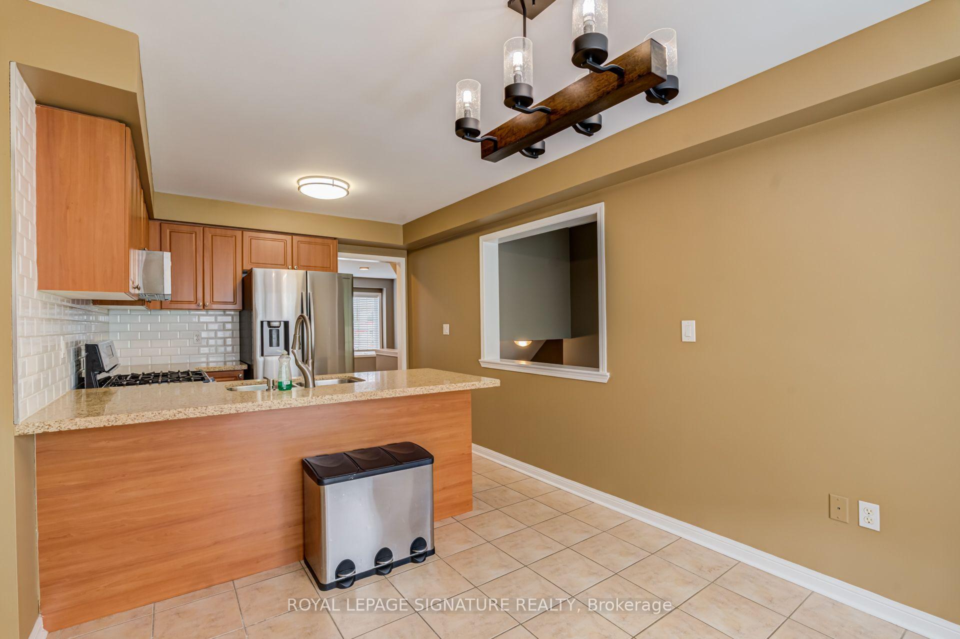 Photo 19 of 250 Richvale Drive S, Brampton, Heart Lake East — HOMEH