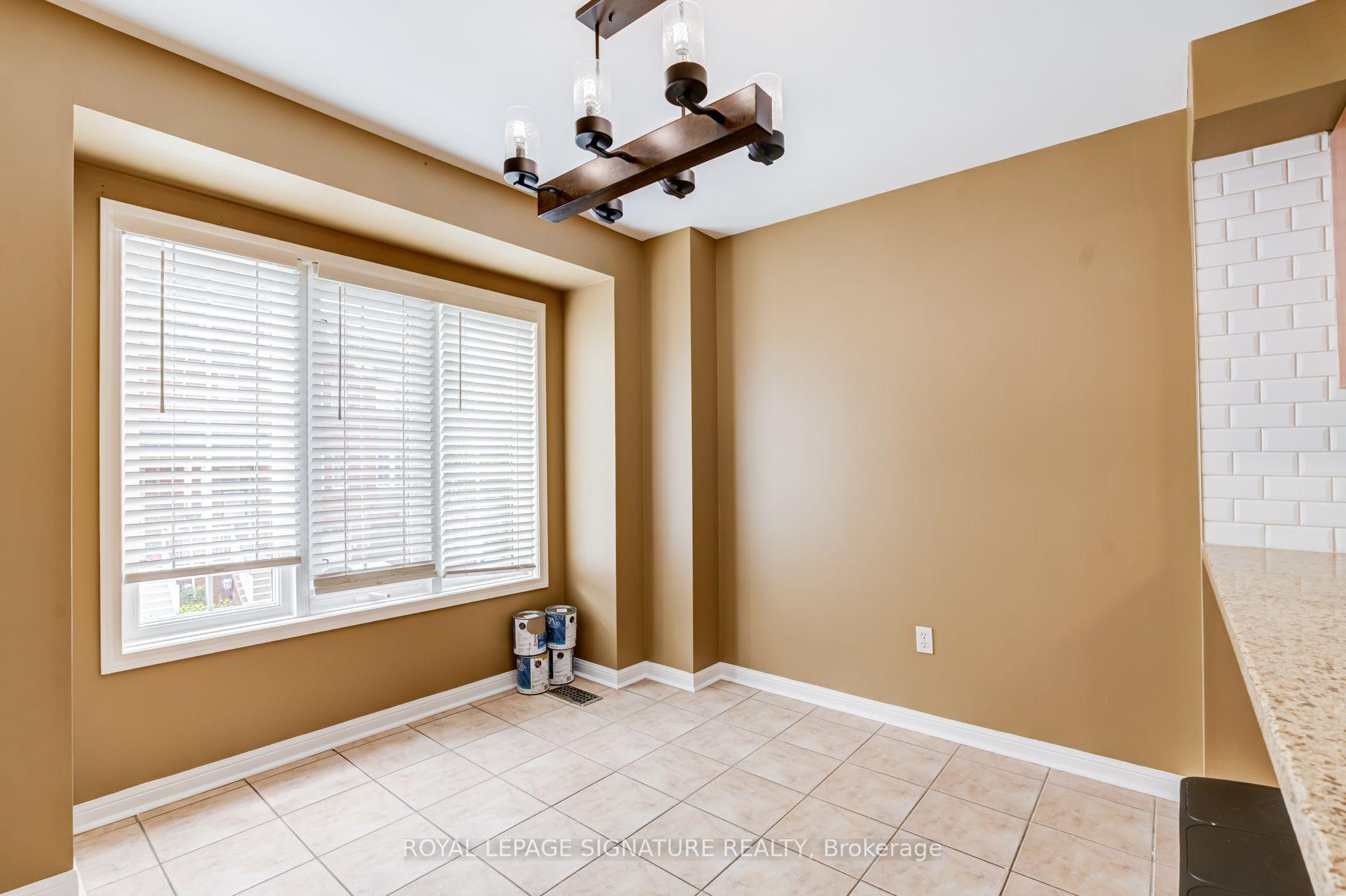 Photo 20 of 250 Richvale Drive S, Brampton, Heart Lake East — HOMEH