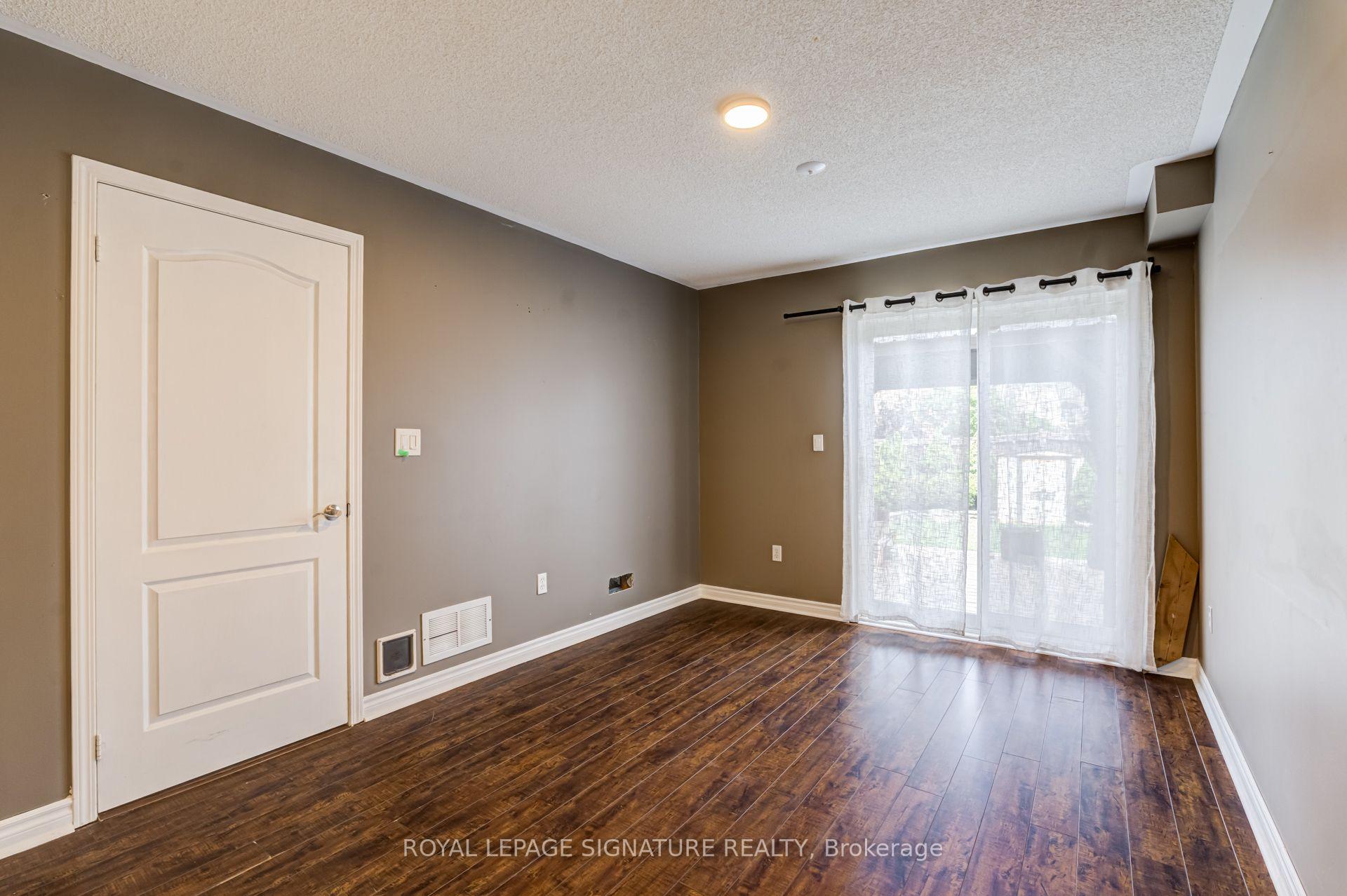 Photo 35 of 250 Richvale Drive S, Brampton, Heart Lake East — HOMEH