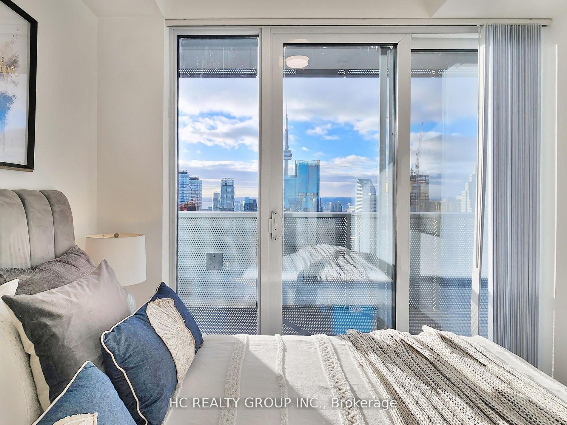 Photo 10 of Unit 6901, 55 Cooper Street, Toronto, Waterfront Communities — HOMEH