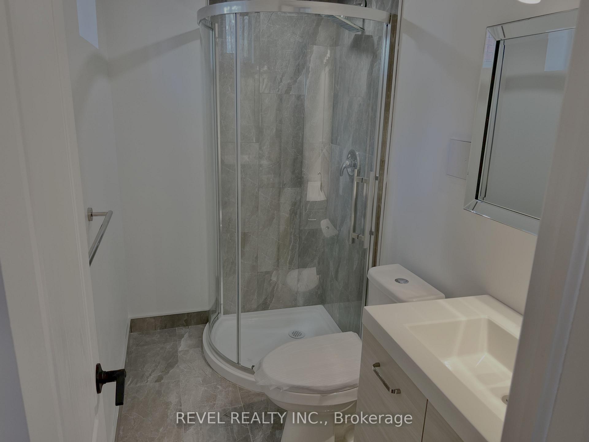 Photo 10 of Unit Lower, 636 Scarlett Road S, Etobicoke, Humber Heights — HOMEH