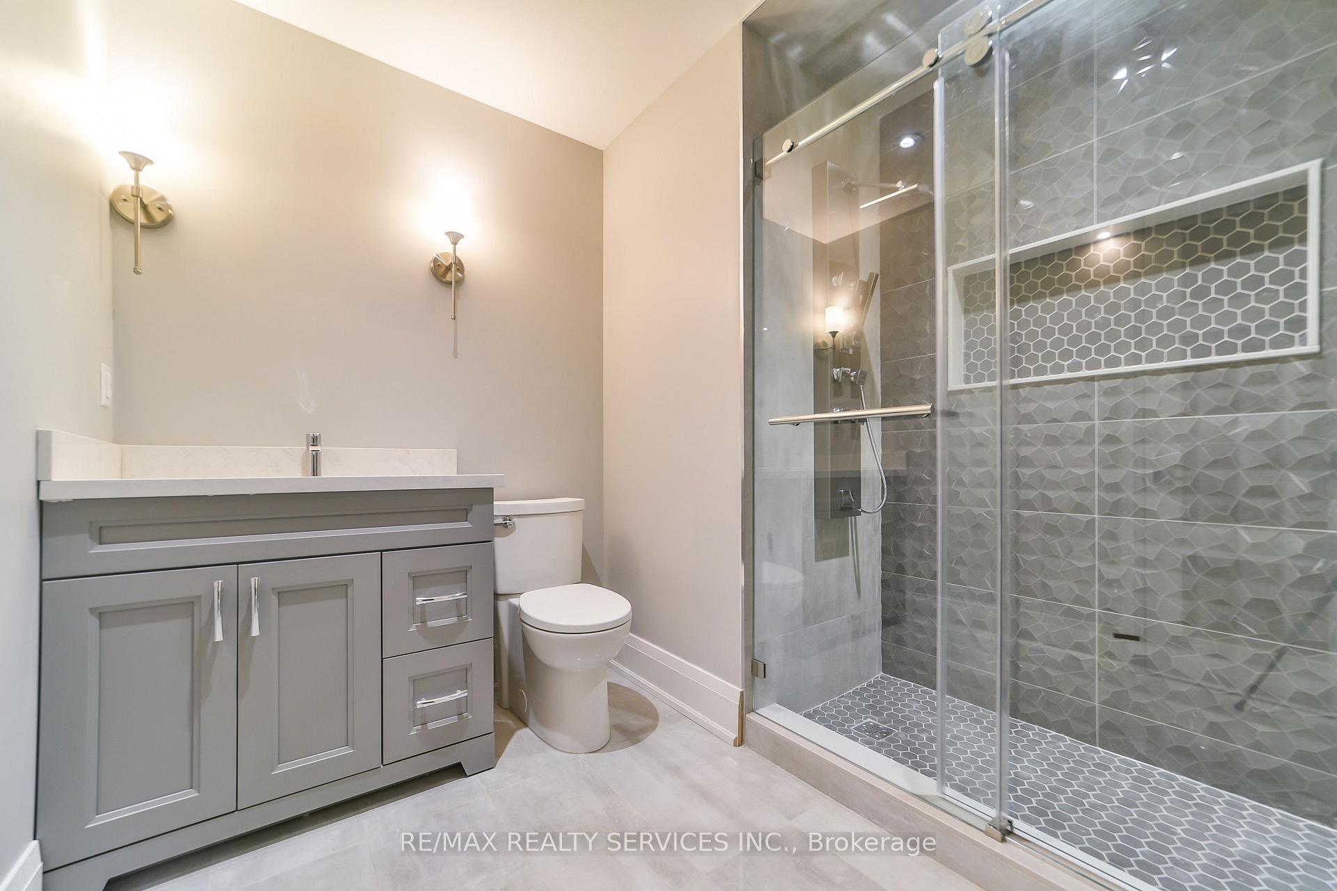 Photo 44 of Unit Bsmt, 20 Malaspina Close, Brampton, Bram West — HOMEH
