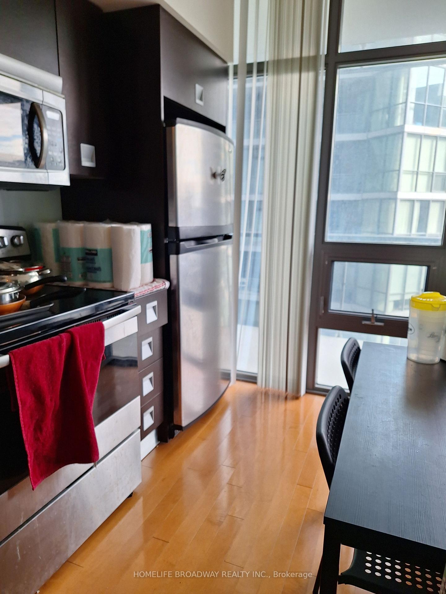 Photo 7 of Unit 1402, 33 Charles Street E, Toronto, Church-Yonge Corridor — HOMEH