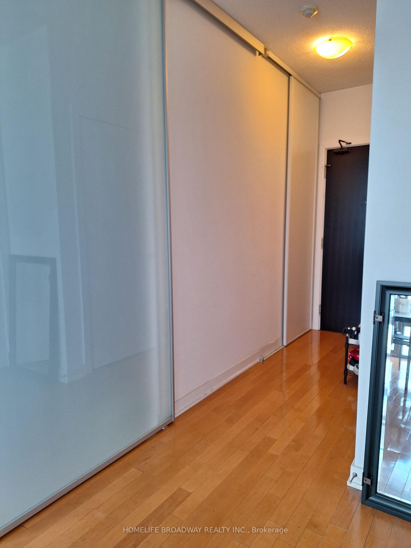 Photo 12 of Unit 1402, 33 Charles Street E, Toronto, Church-Yonge Corridor — HOMEH