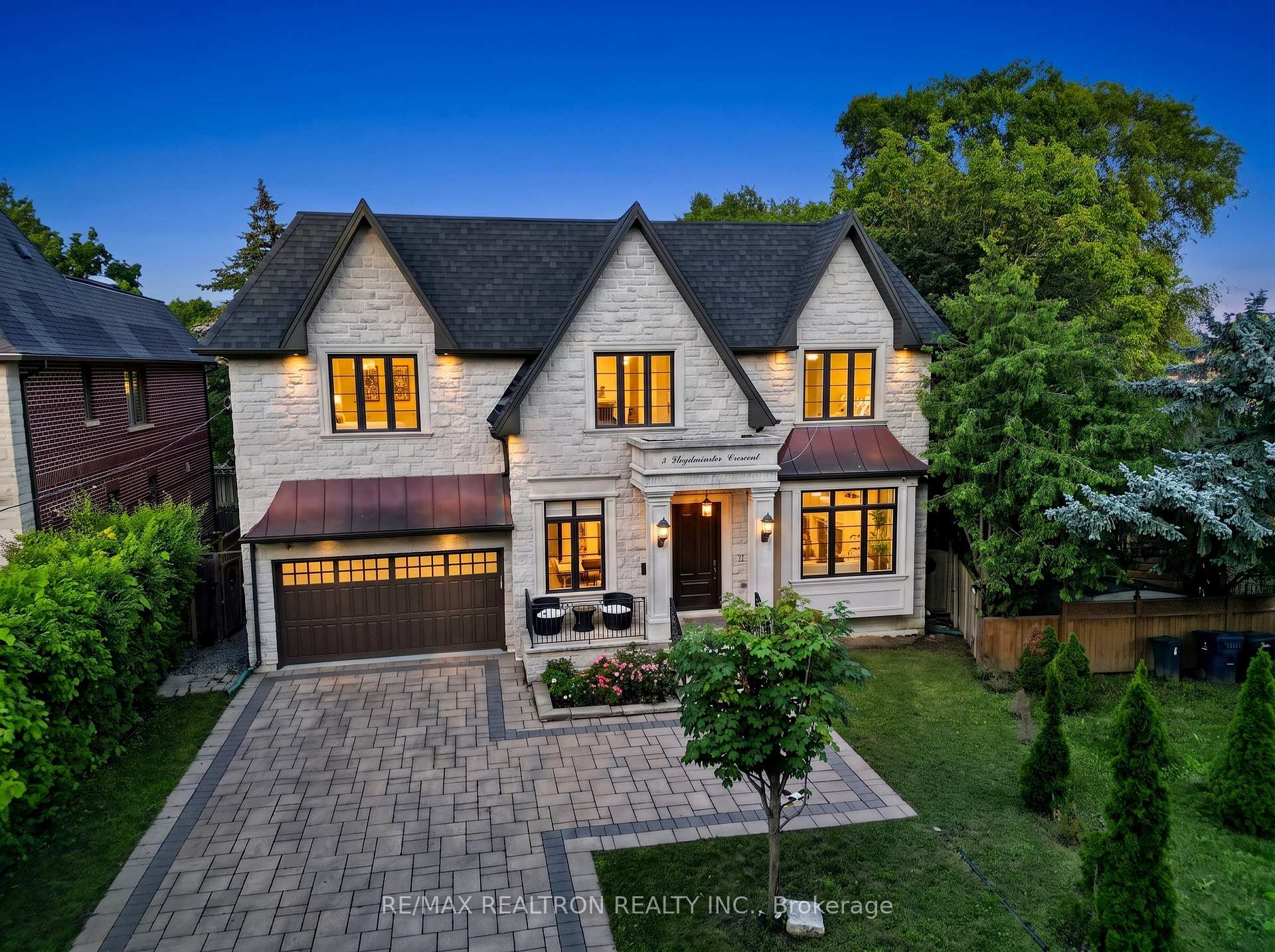 Photo 1 of 5 Lloydminster Crescent, North York, Newtonbrook East — HOMEH