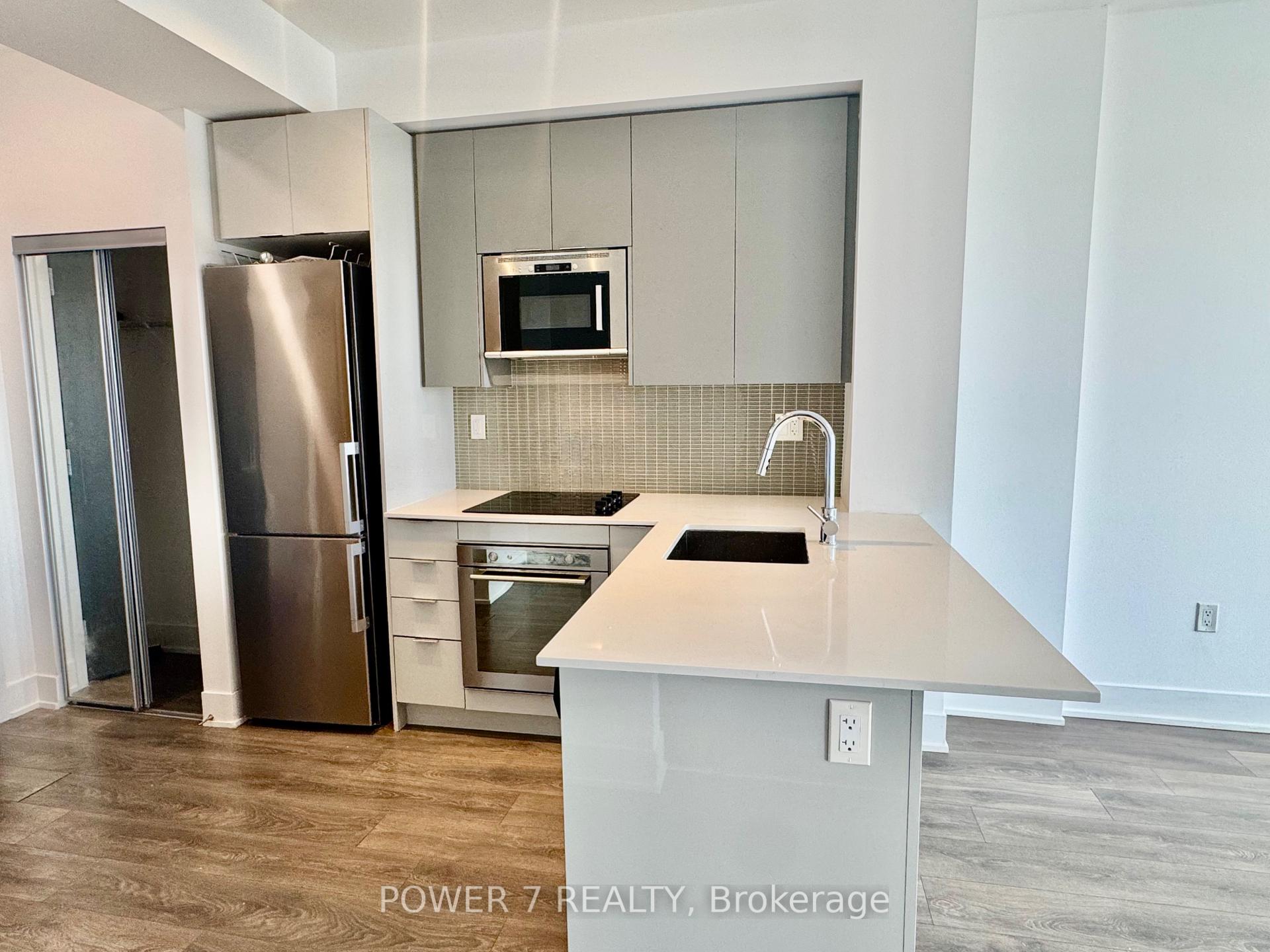 Photo 6 of Unit 319, 2908 Highway 7 Road, Vaughan, Concord — HOMEH