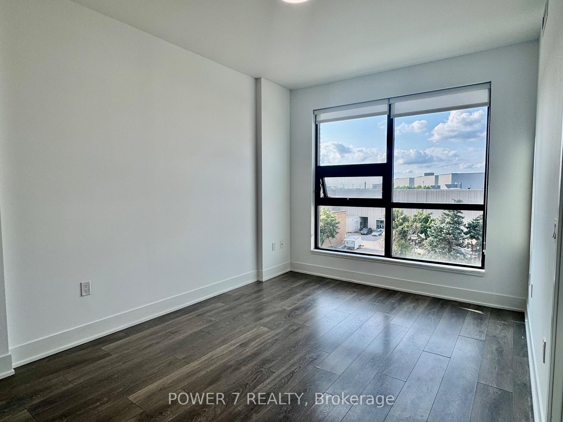 Photo 7 of Unit 319, 2908 Highway 7 Road, Vaughan, Concord — HOMEH