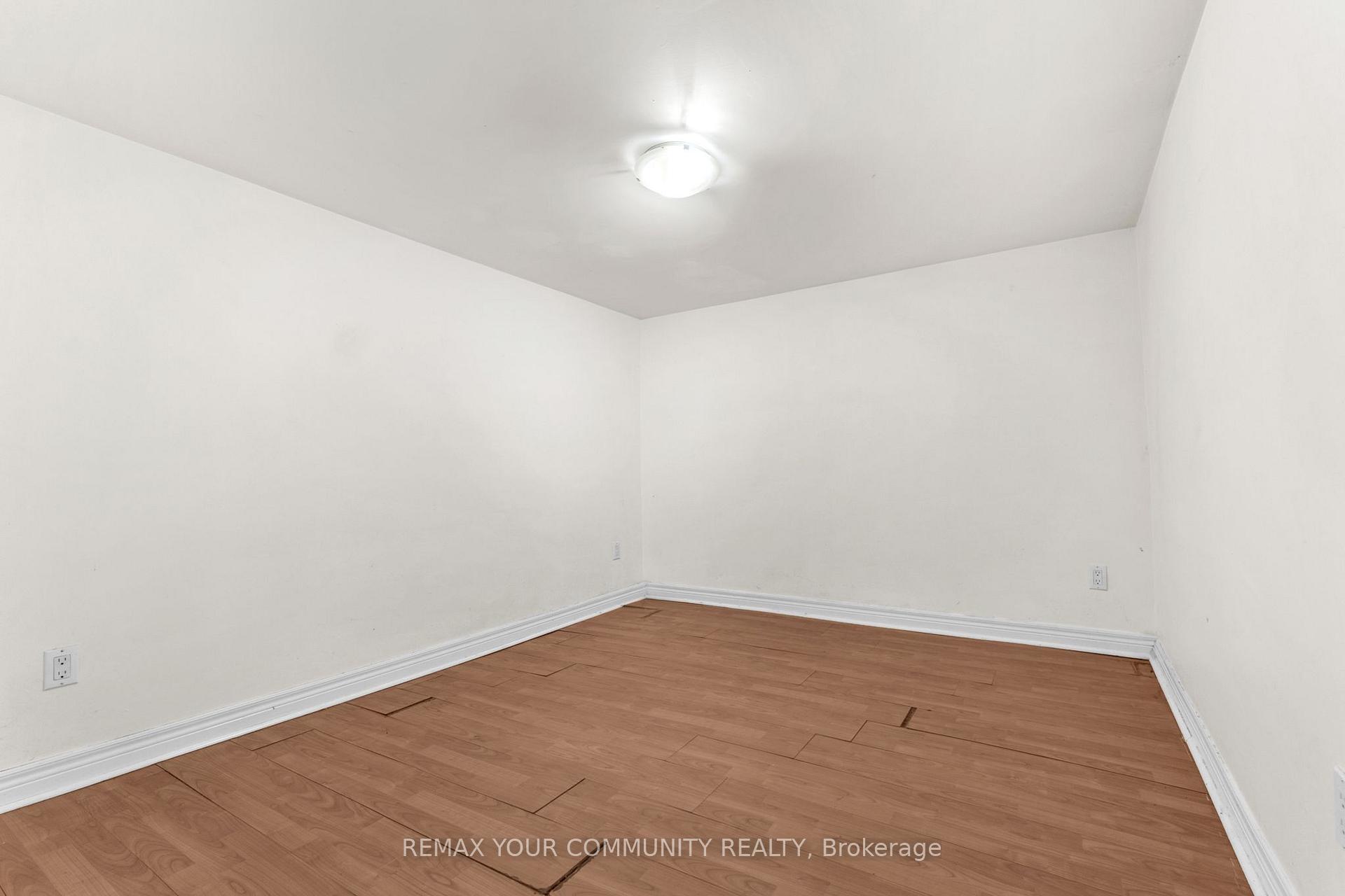 Photo 17 of Unit Bsmt, 176 Lisgar Street W, Toronto, Little Portugal — HOMEH