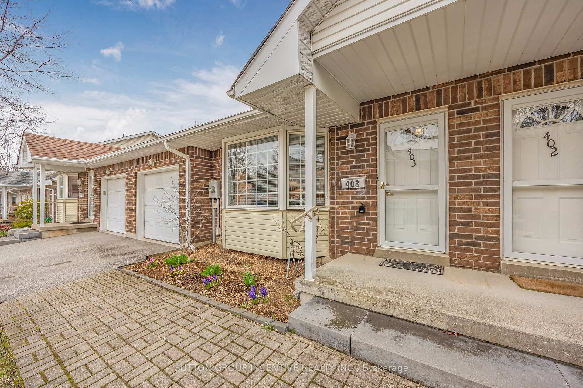 Photo 3 of Unit 403, 40 Museum Drive, Orillia — HOMEH