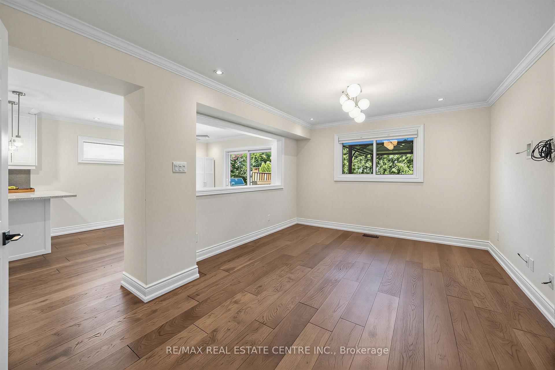 Photo 11 of 365 Lynn Place, Oakville, Falgarwood — HOMEH