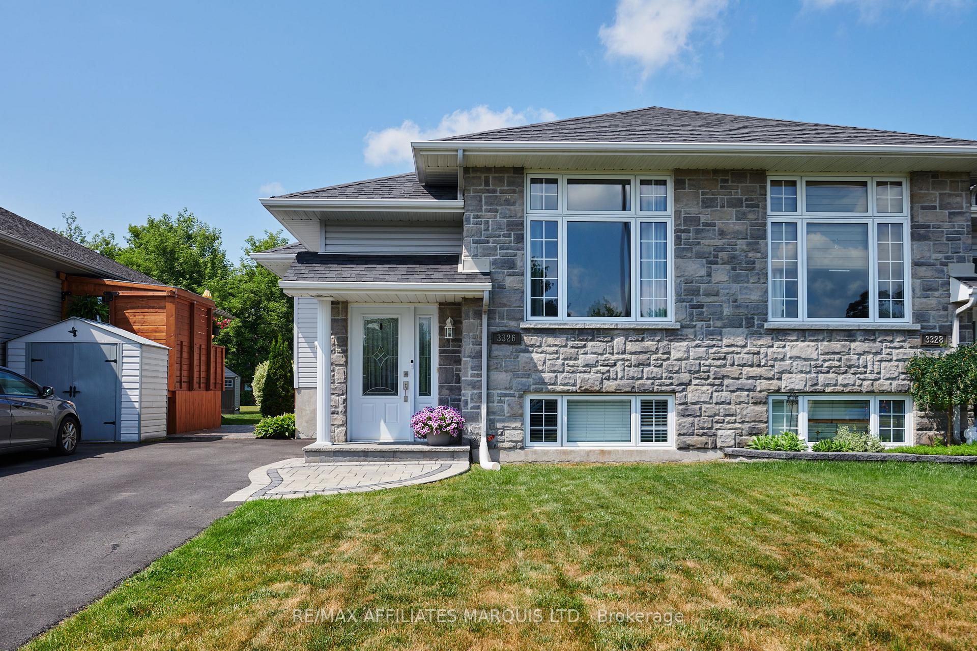 Photo 1 of 3326 Northdale Drive, Cornwall, Cornwall — HOMEH