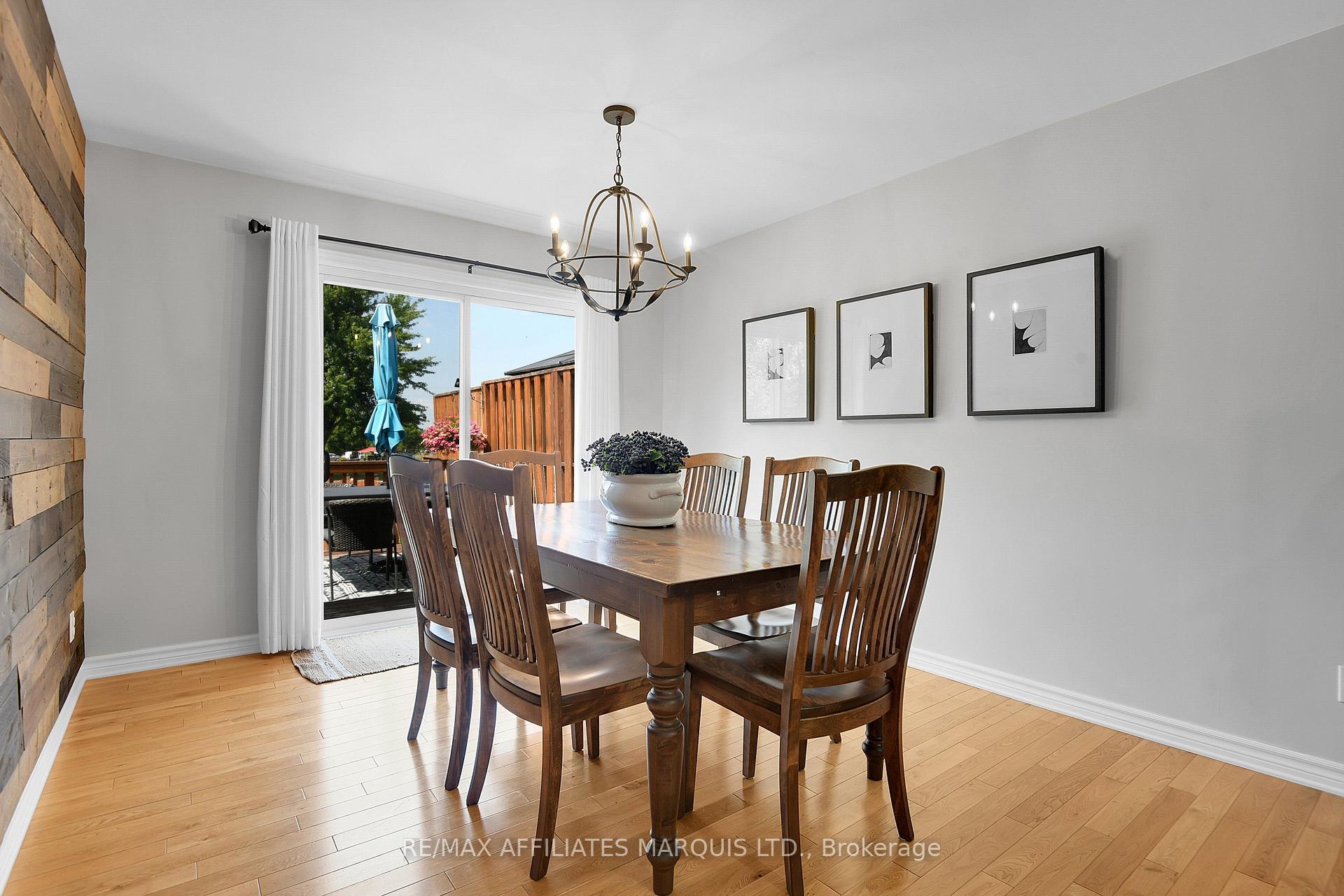 Photo 11 of 3326 Northdale Drive, Cornwall, Cornwall — HOMEH