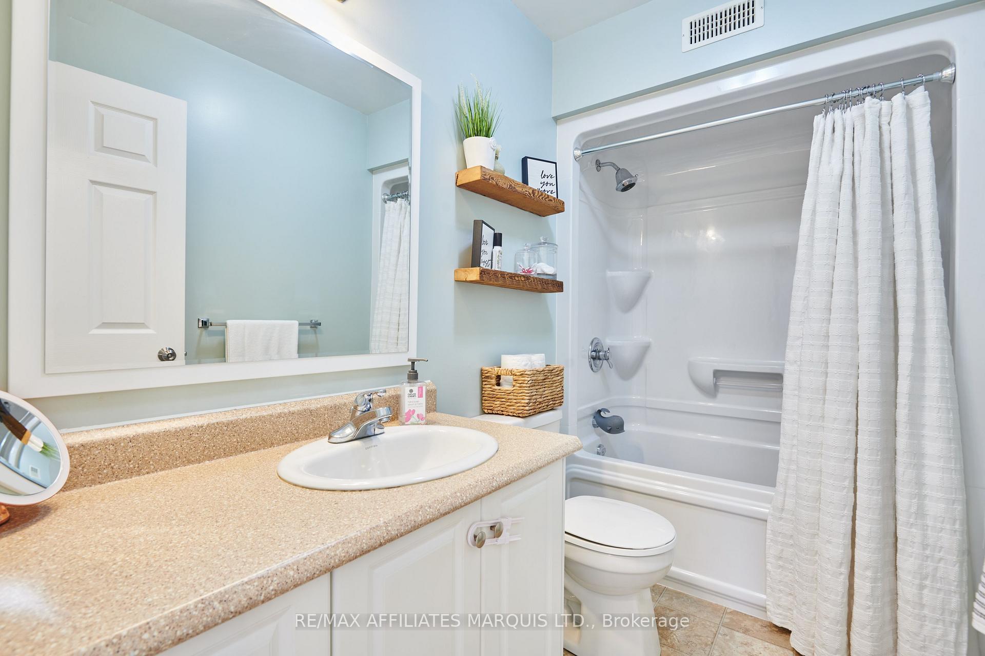 Photo 22 of 3326 Northdale Drive, Cornwall, Cornwall — HOMEH