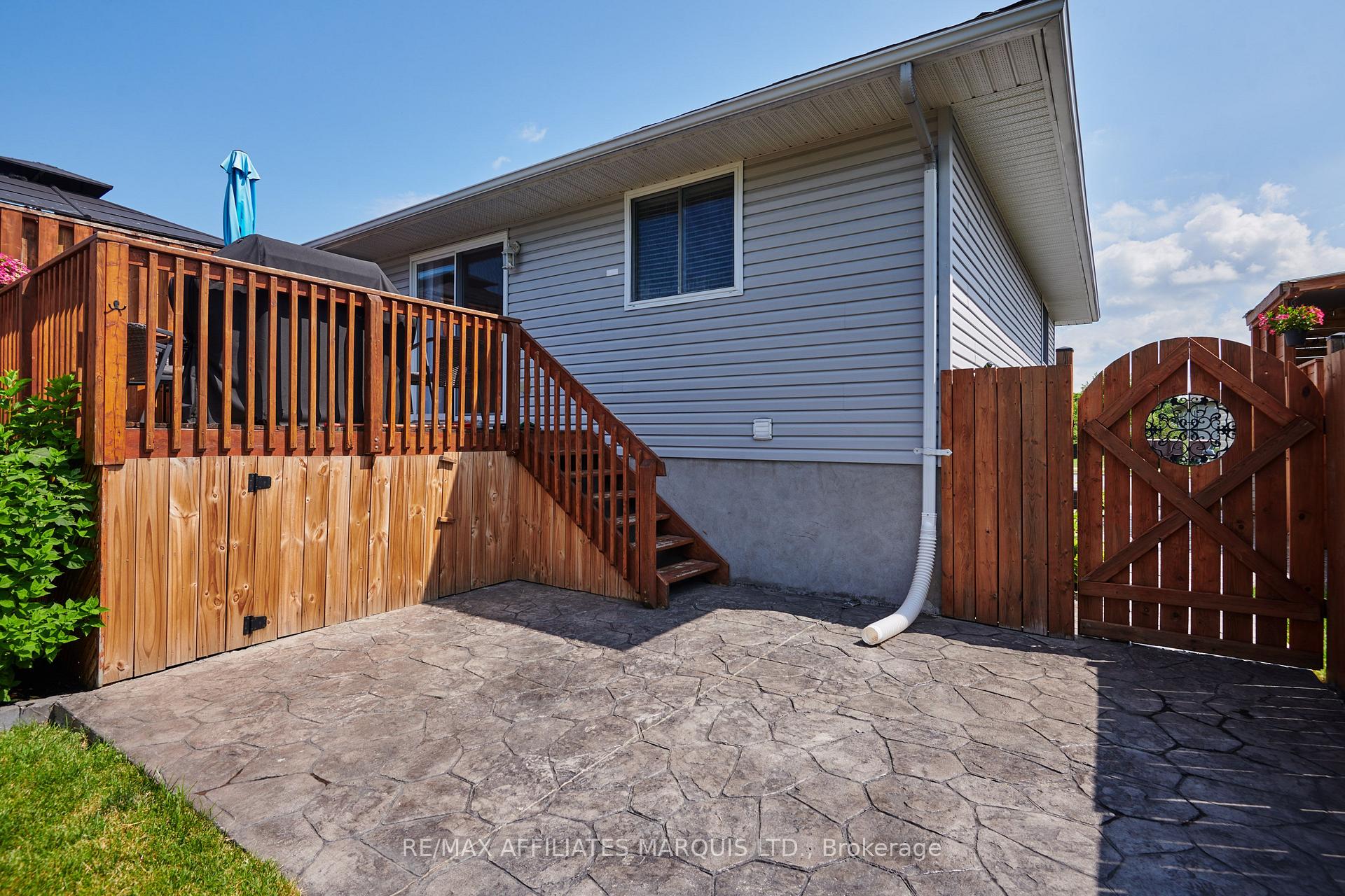Photo 28 of 3326 Northdale Drive, Cornwall, Cornwall — HOMEH