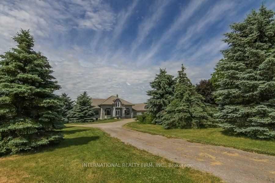 Photo 1 of 6550 Bell School Line, Burlington, Rural Burlington — HOMEH