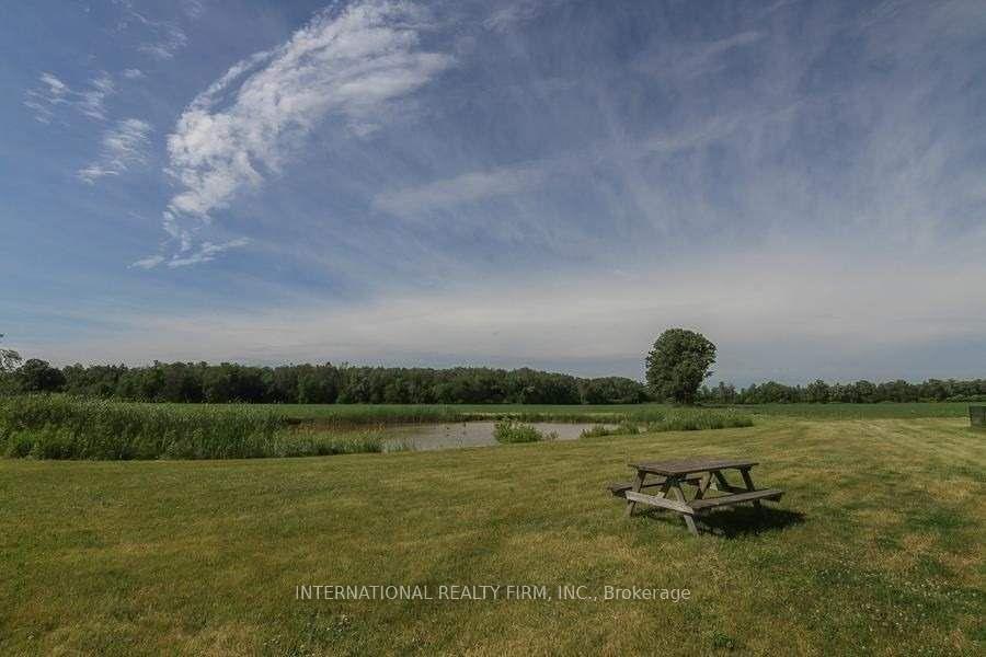 Photo 12 of 6550 Bell School Line, Burlington, Rural Burlington — HOMEH