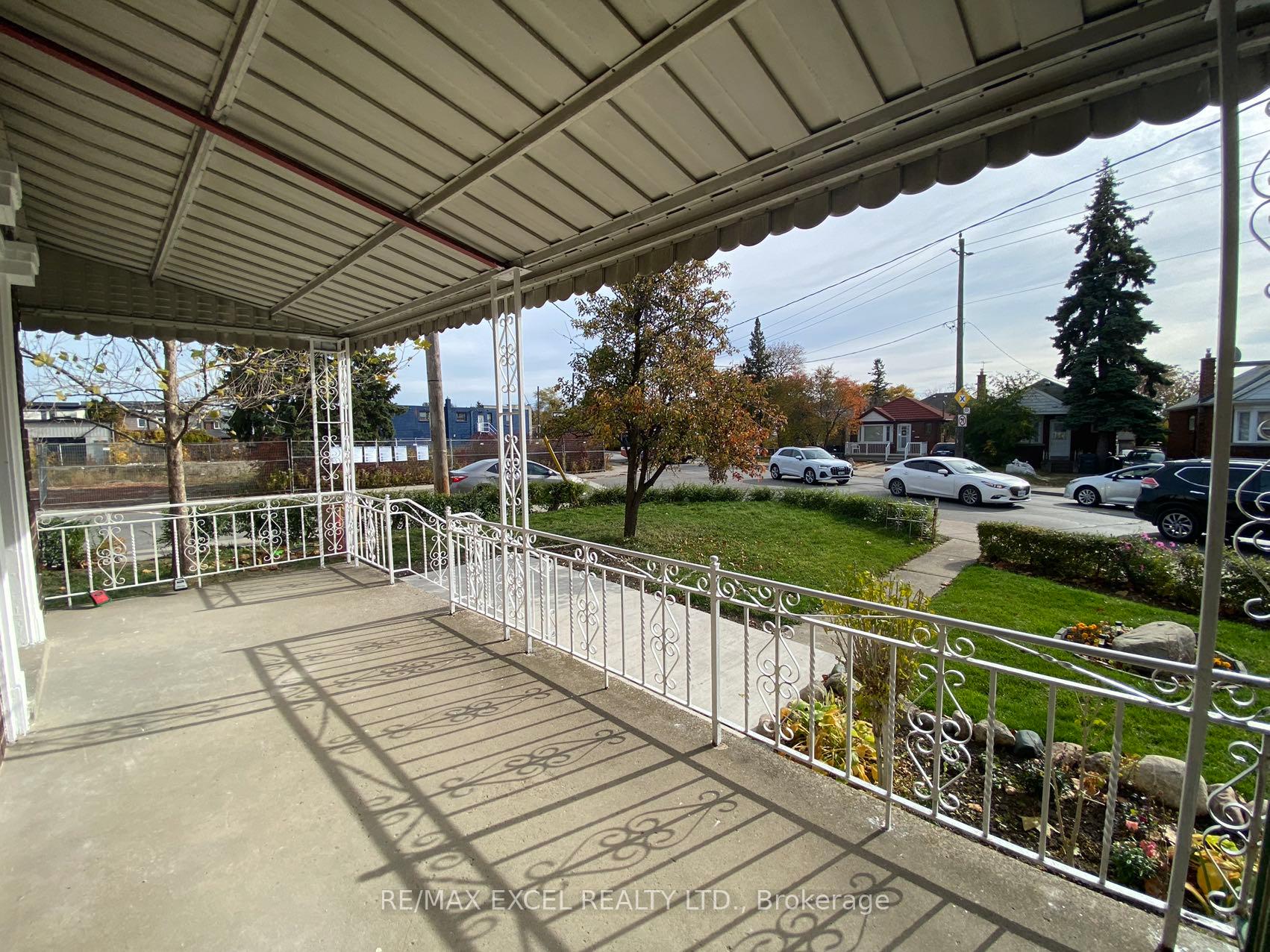Photo 5 of 443 Vaughan Road, Toronto, Oakwood Village — HOMEH