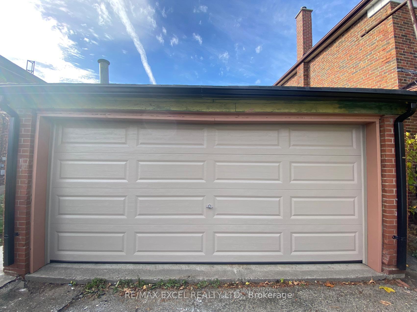 Photo 33 of 443 Vaughan Road, Toronto, Oakwood Village — HOMEH