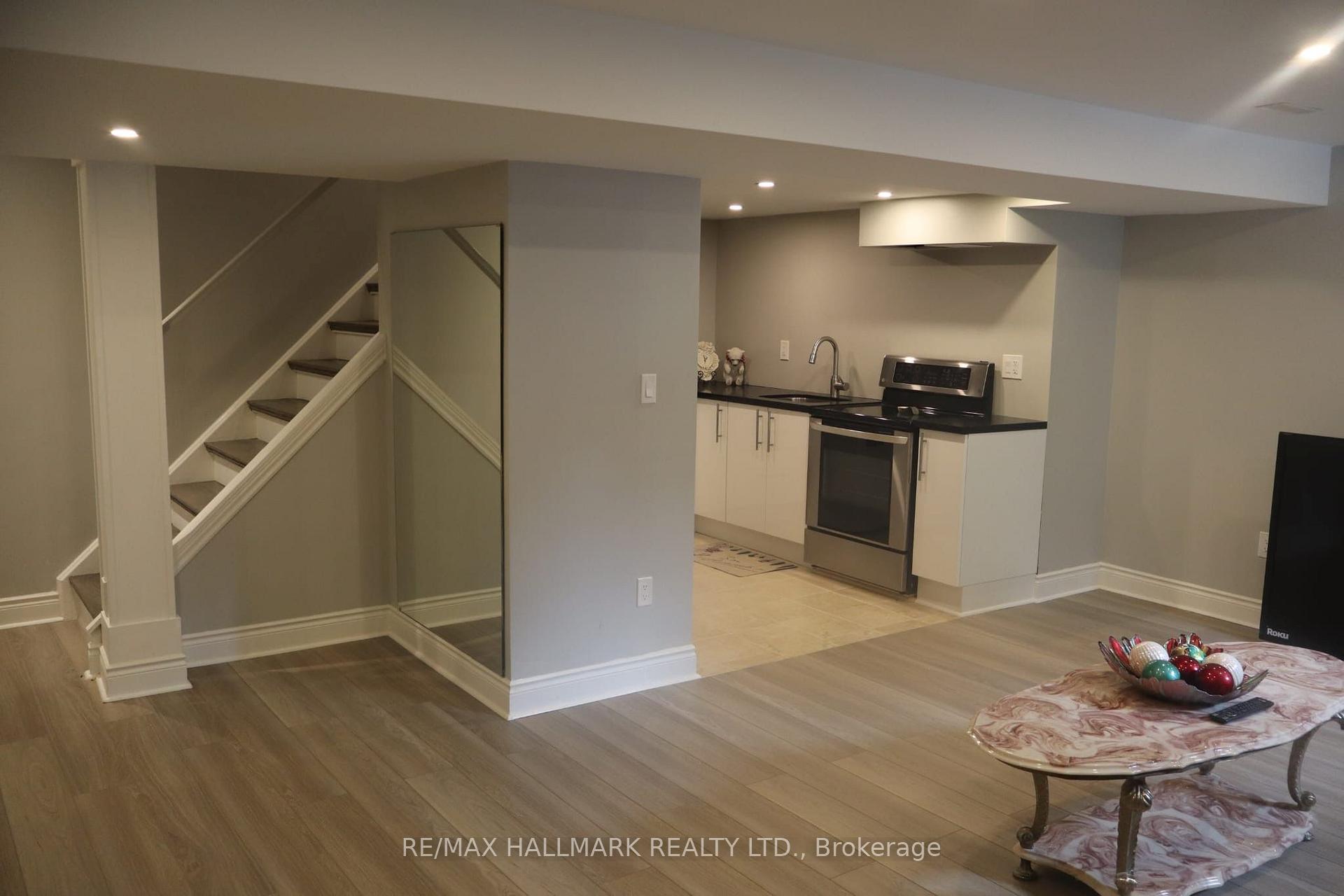 Photo 5 of Unit Basement, 15 Cormorant Crescent, Vaughan, Vellore Village — HOMEH