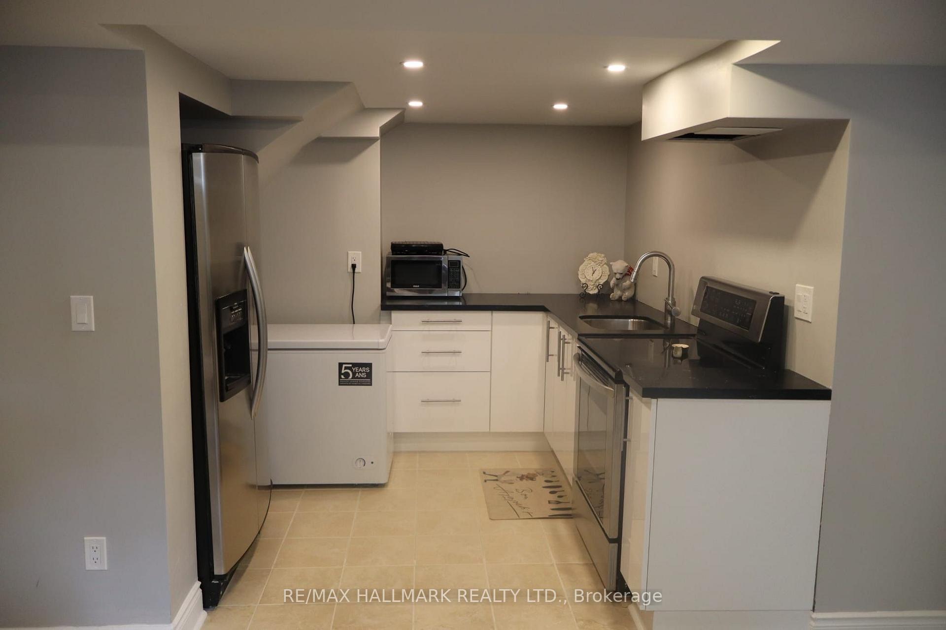 Photo 7 of Unit Basement, 15 Cormorant Crescent, Vaughan, Vellore Village — HOMEH