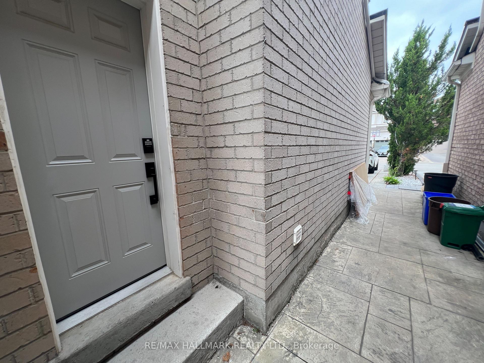 Photo 14 of Unit Basement, 15 Cormorant Crescent, Vaughan, Vellore Village — HOMEH