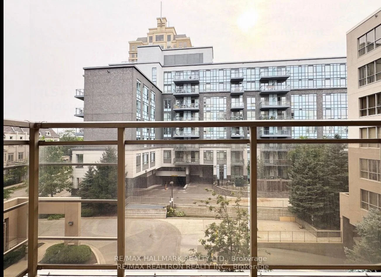 Photo 7 of Unit 711, 19 Barberry Place, North York, Bayview Village — HOMEH