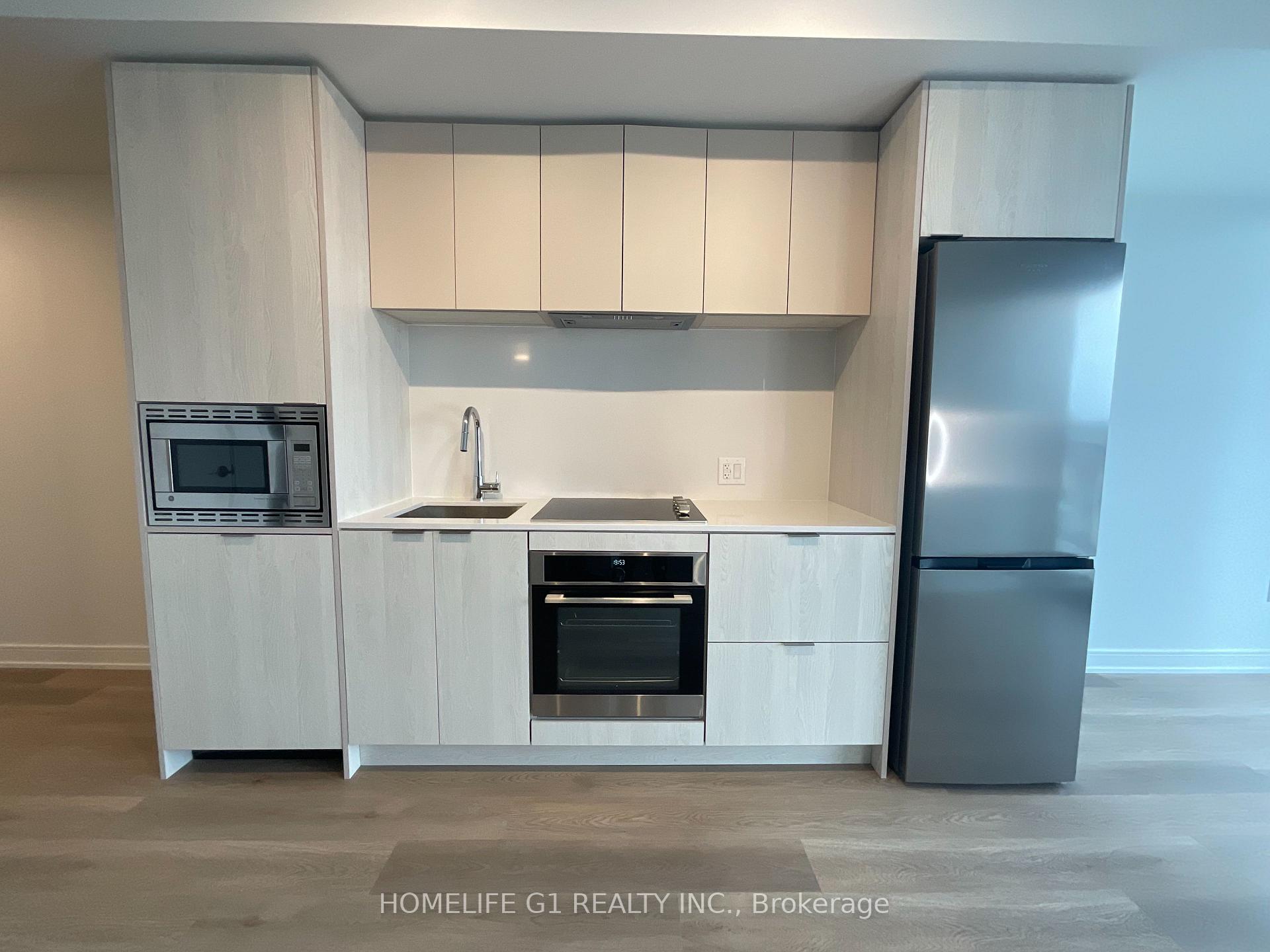 Front of Unit 432, 3009 Novar Road