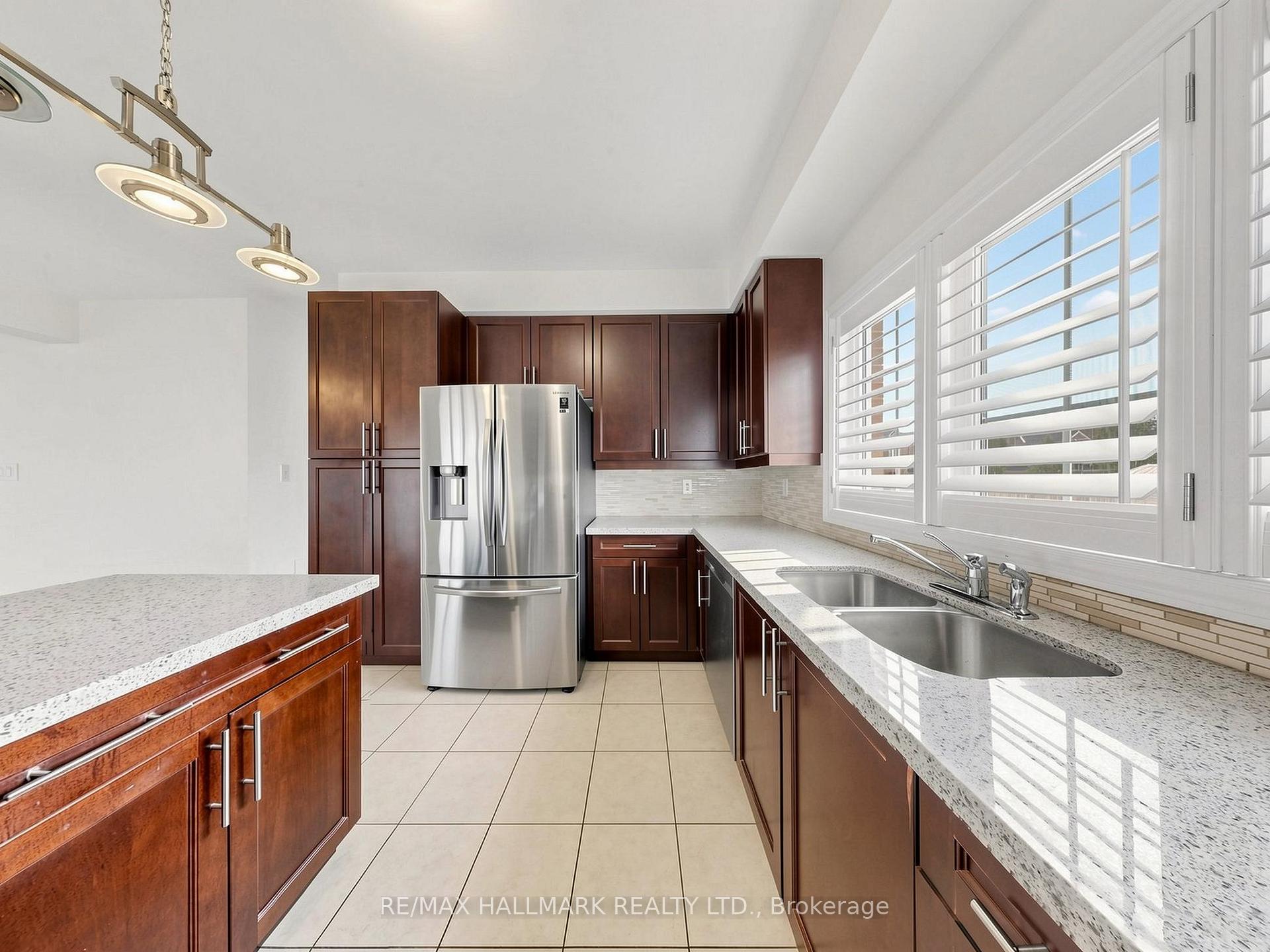 Photo 73 of 72 Middlecote Drive, Ajax, Northeast Ajax — HOMEH