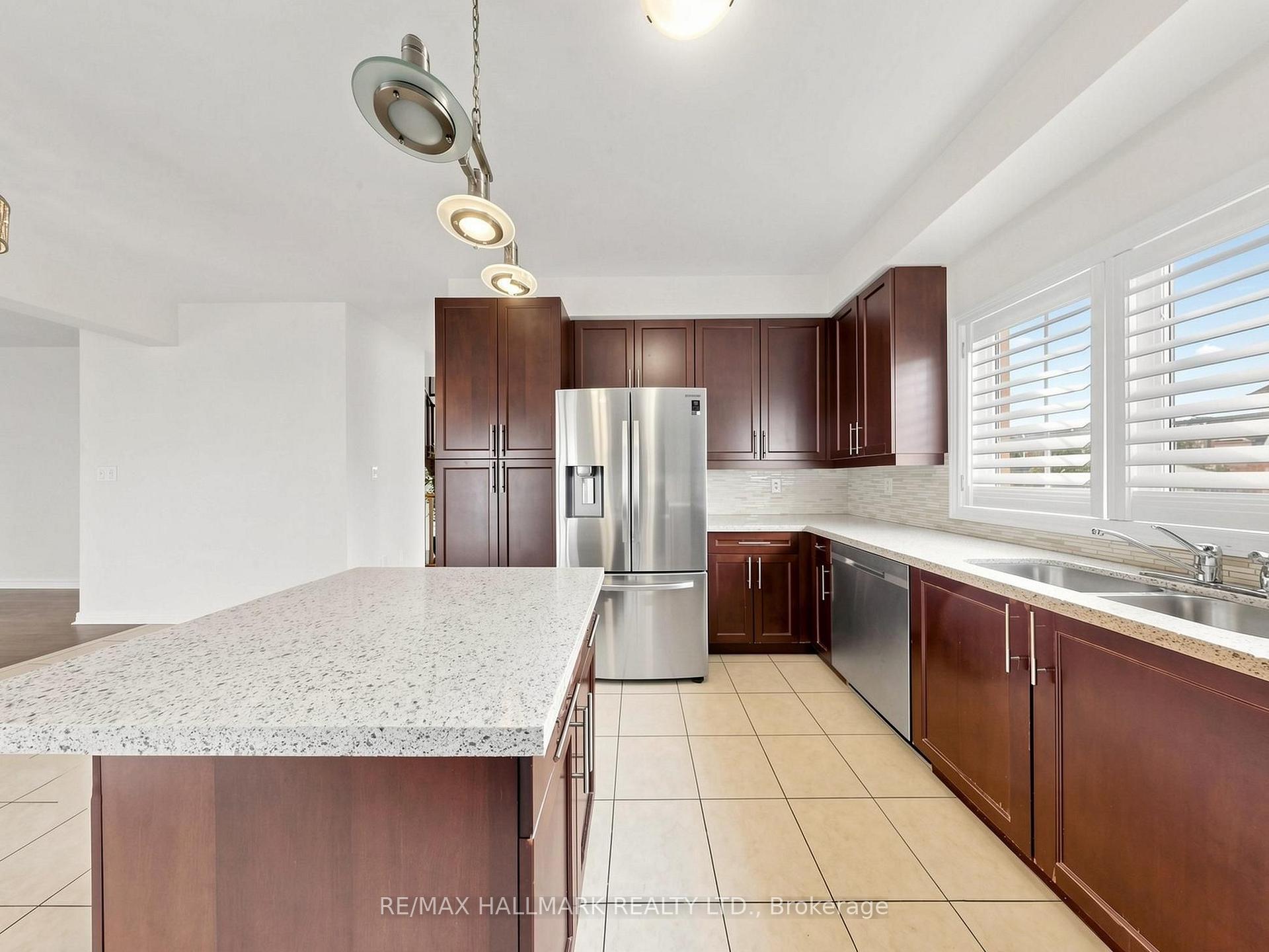 Photo 75 of 72 Middlecote Drive, Ajax, Northeast Ajax — HOMEH