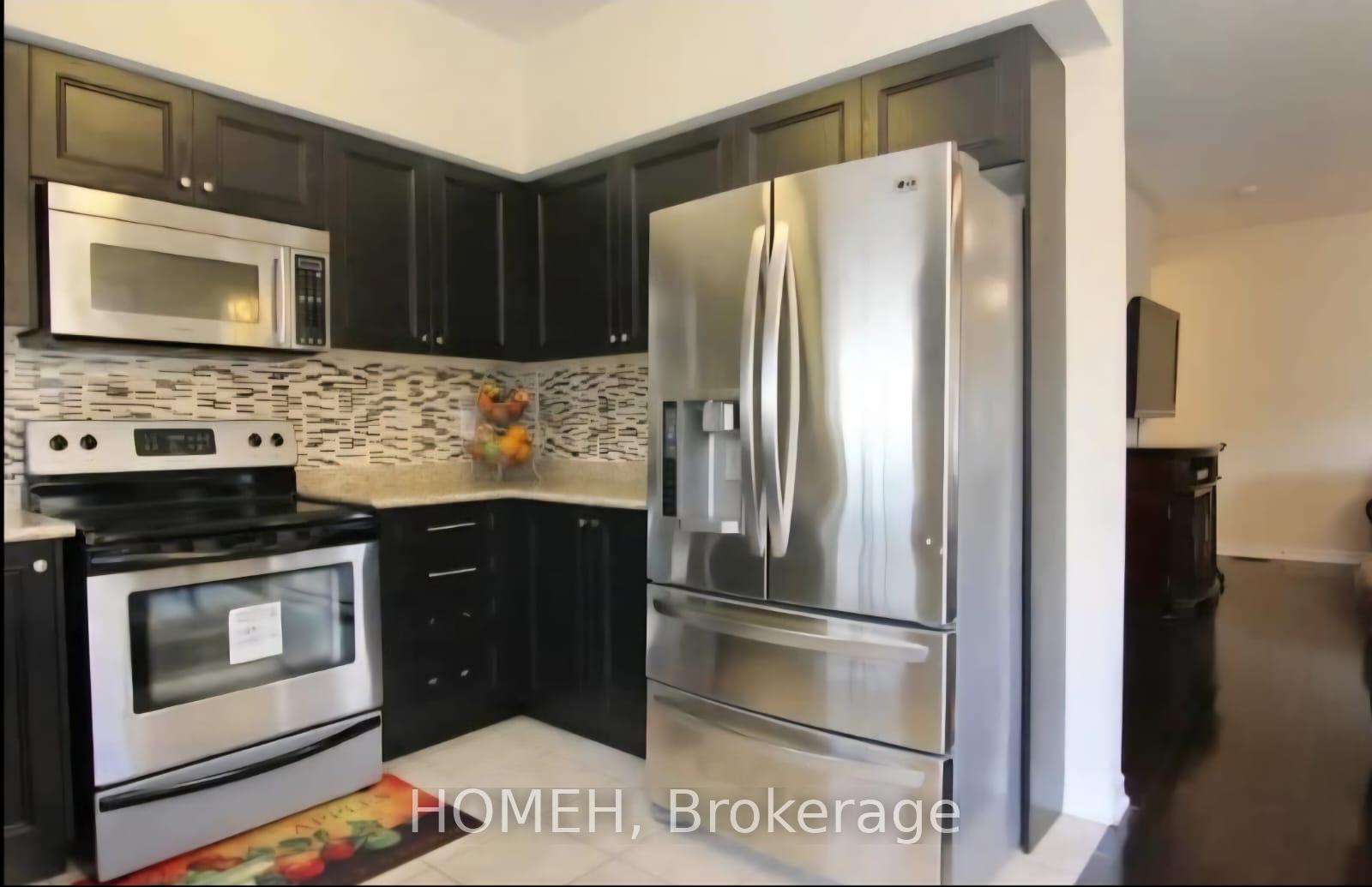 Photo 4 of Unit Upper level, 70 Evanwood Crescent, Brampton, Credit Valley — HOMEH