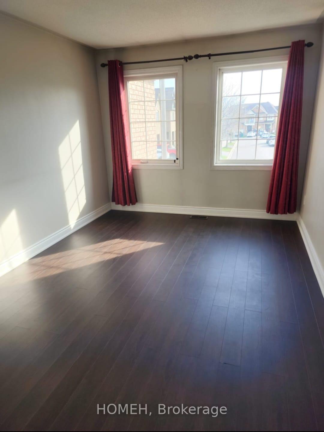 Photo 6 of Unit Upper level, 70 Evanwood Crescent, Brampton, Credit Valley — HOMEH