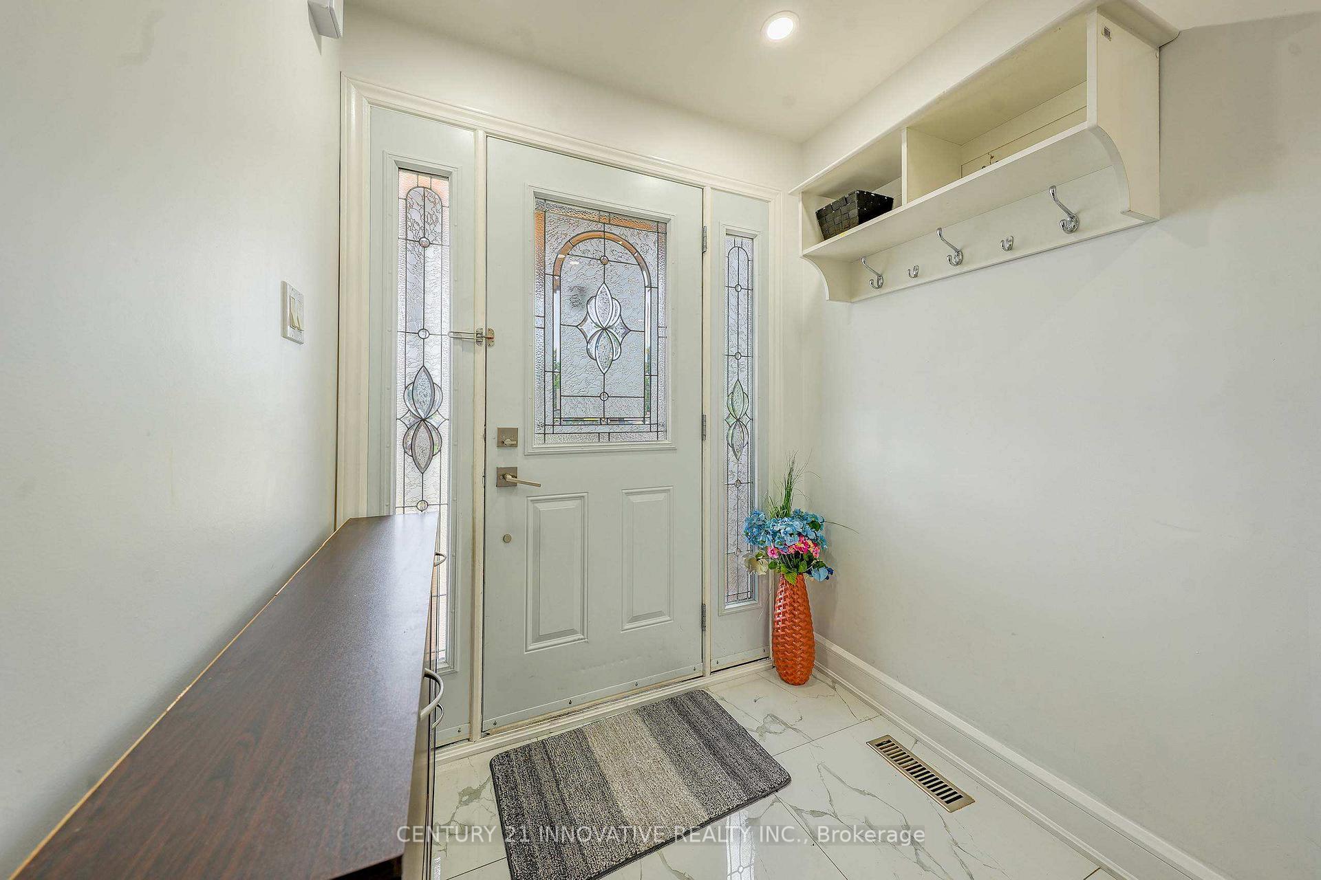 Photo 2 of 13 Dorset Drive, Brampton, Southgate — HOMEH