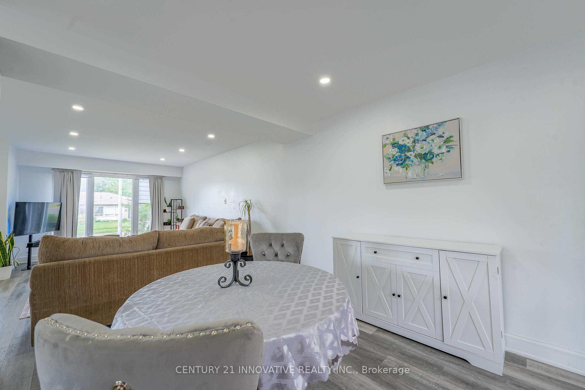 Photo 7 of 13 Dorset Drive, Brampton, Southgate — HOMEH