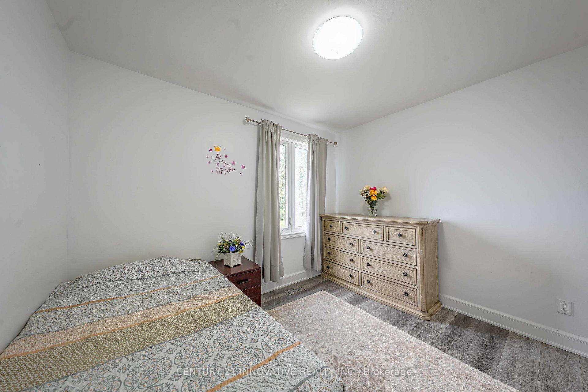 Photo 18 of 13 Dorset Drive, Brampton, Southgate — HOMEH