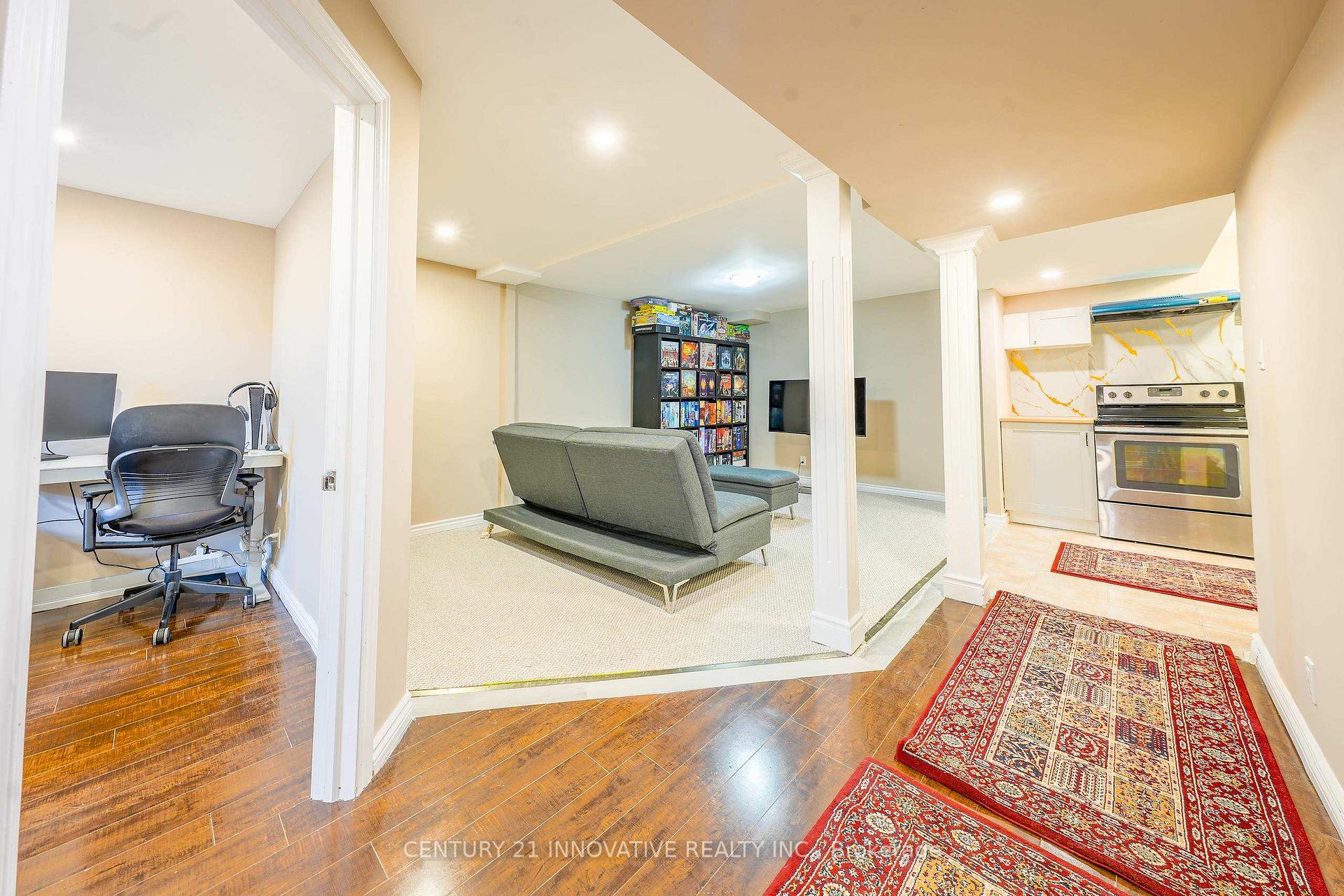 Photo 27 of 13 Dorset Drive, Brampton, Southgate — HOMEH