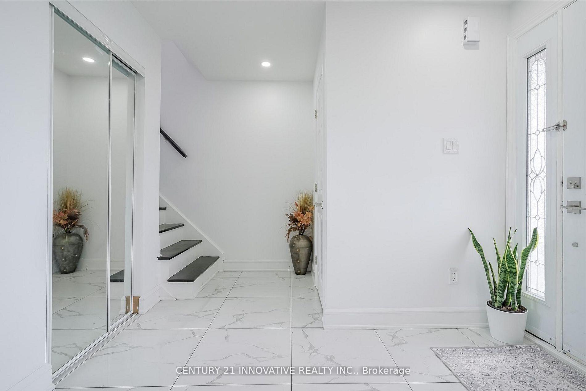 Photo 8 of 13 Dorset Drive, Brampton, Southgate — HOMEH