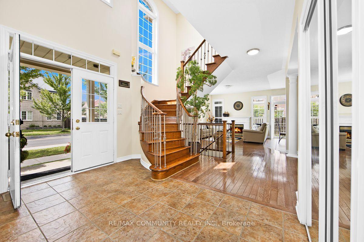 Photo 10 of 2 Solace Road, Markham, Greensborough — HOMEH