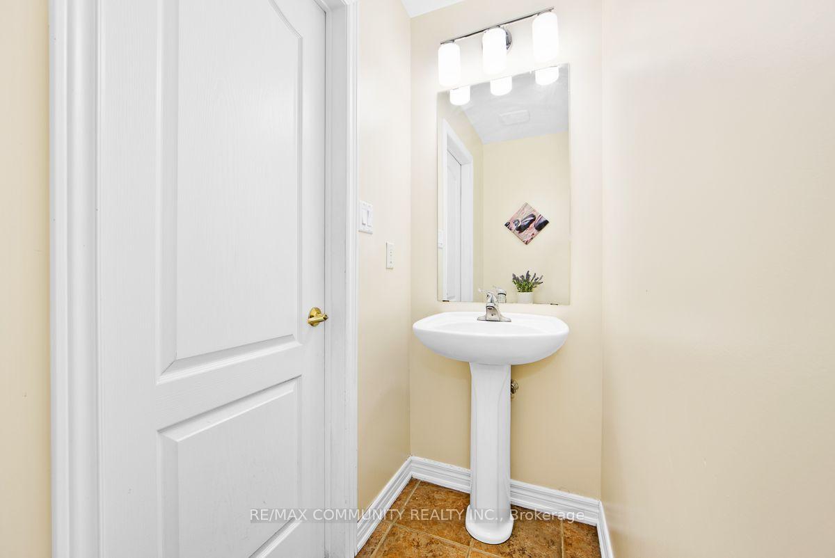 Photo 22 of 2 Solace Road, Markham, Greensborough — HOMEH
