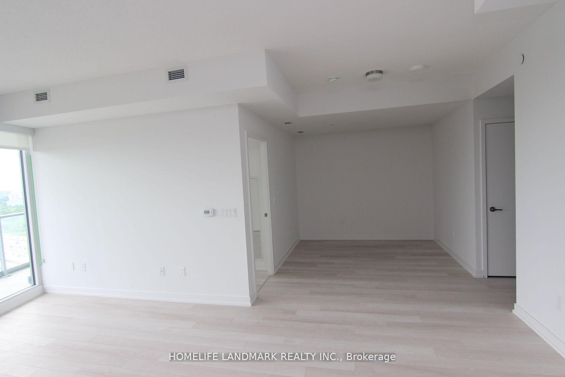 Photo 4 of Unit 2710, 117 McMahon Drive, North York, Bayview Village — HOMEH