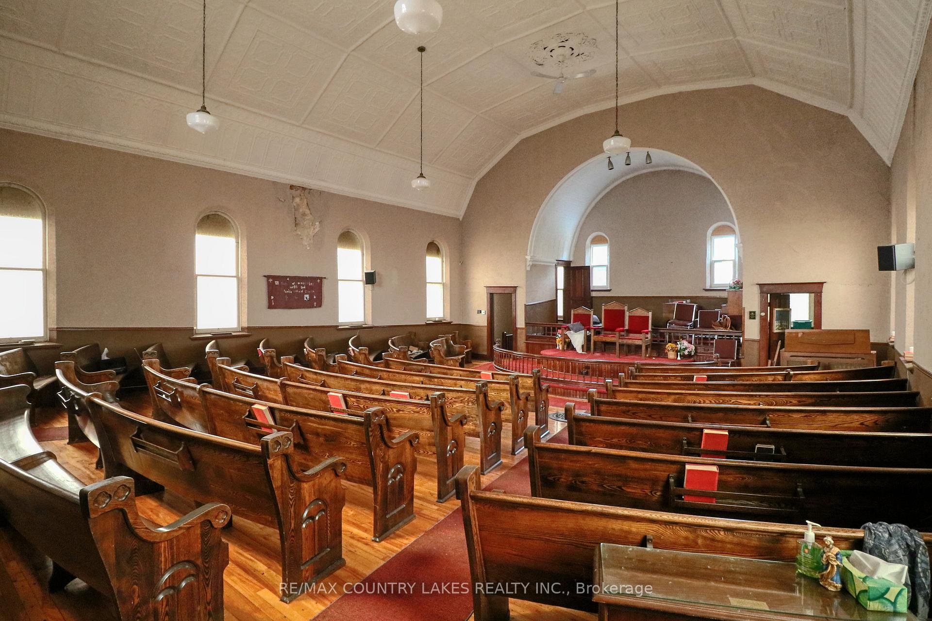 Photo 4 of 407 County Road 46, Kawartha Lakes, Woodville — HOMEH